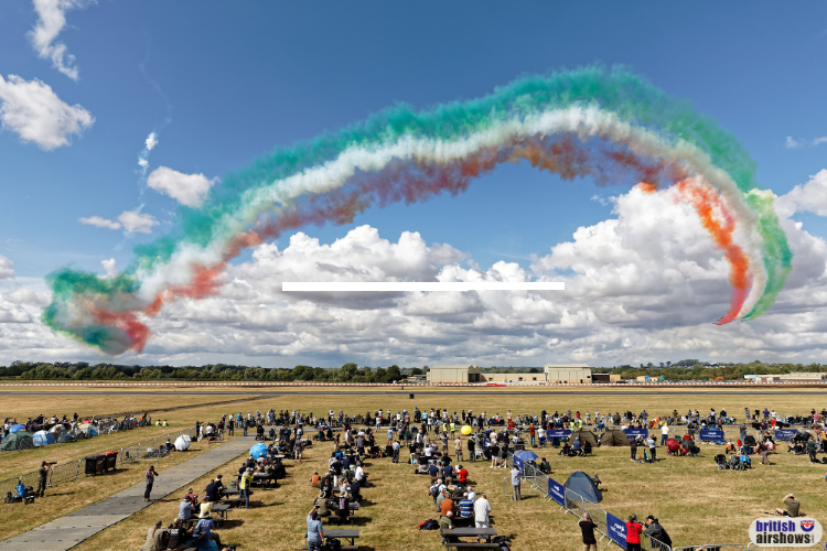 Frecce Tricolori and crowd at RIAT 2025