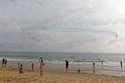 Red Arrows - salute to the NHS 0630